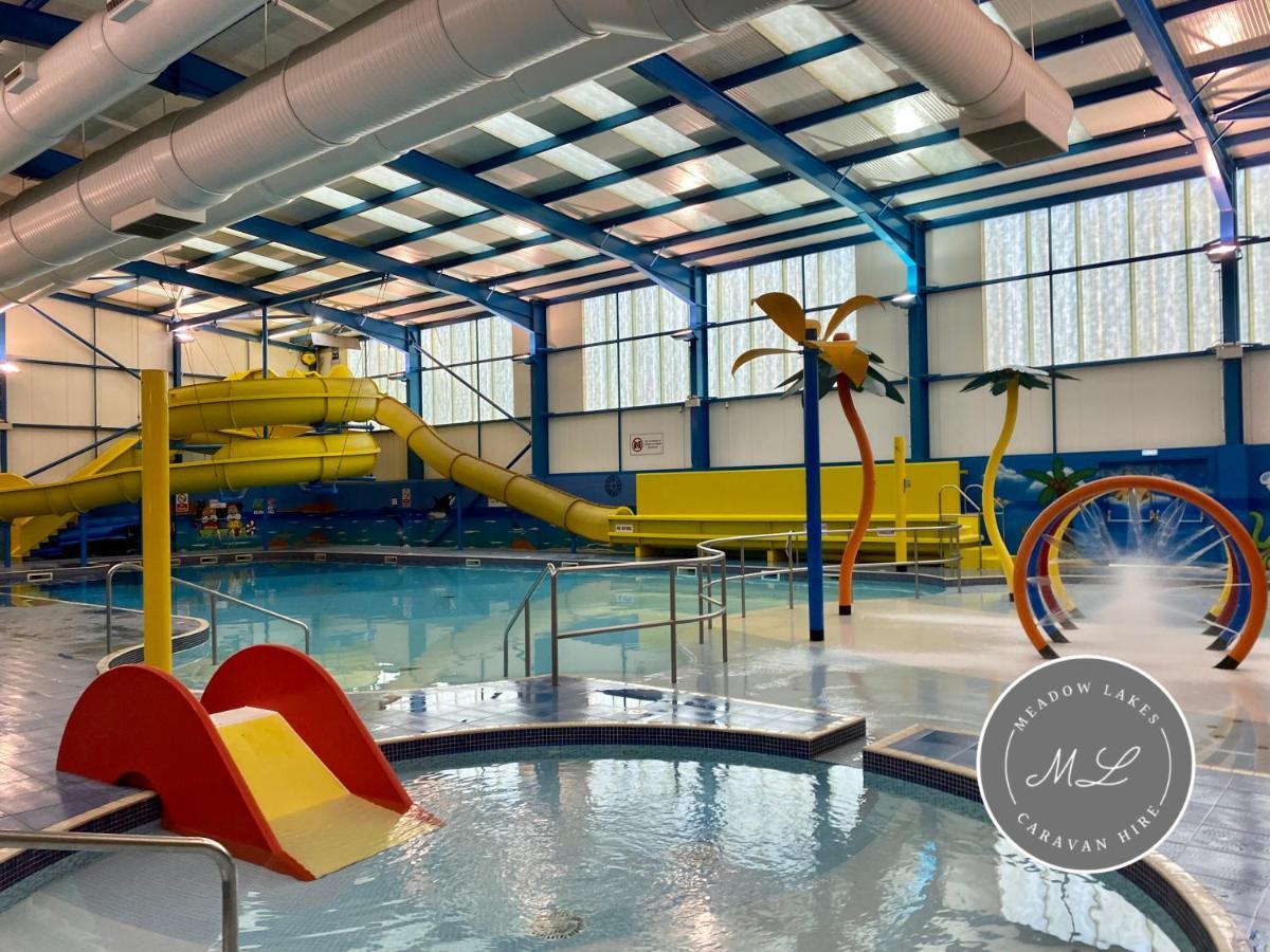 Palm Grove 132 - Pet Friendly, Wifi, Central Heating, Close To Shops And Beach - Meadow Lakes Caravan & Lodge Hire Чапел-Сент-Леонардс Экстерьер фото