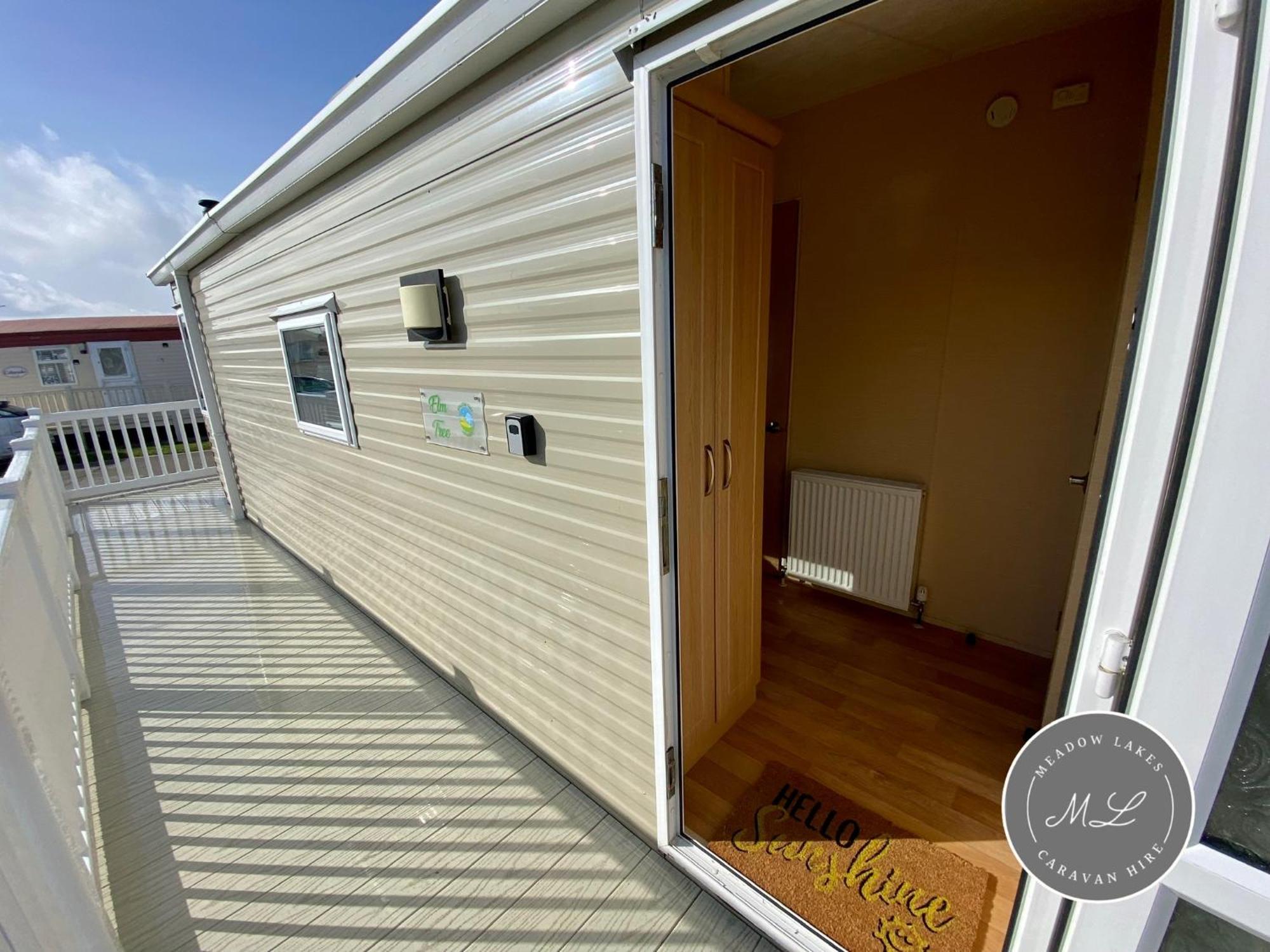 Palm Grove 132 - Pet Friendly, Wifi, Central Heating, Close To Shops And Beach - Meadow Lakes Caravan & Lodge Hire Чапел-Сент-Леонардс Экстерьер фото